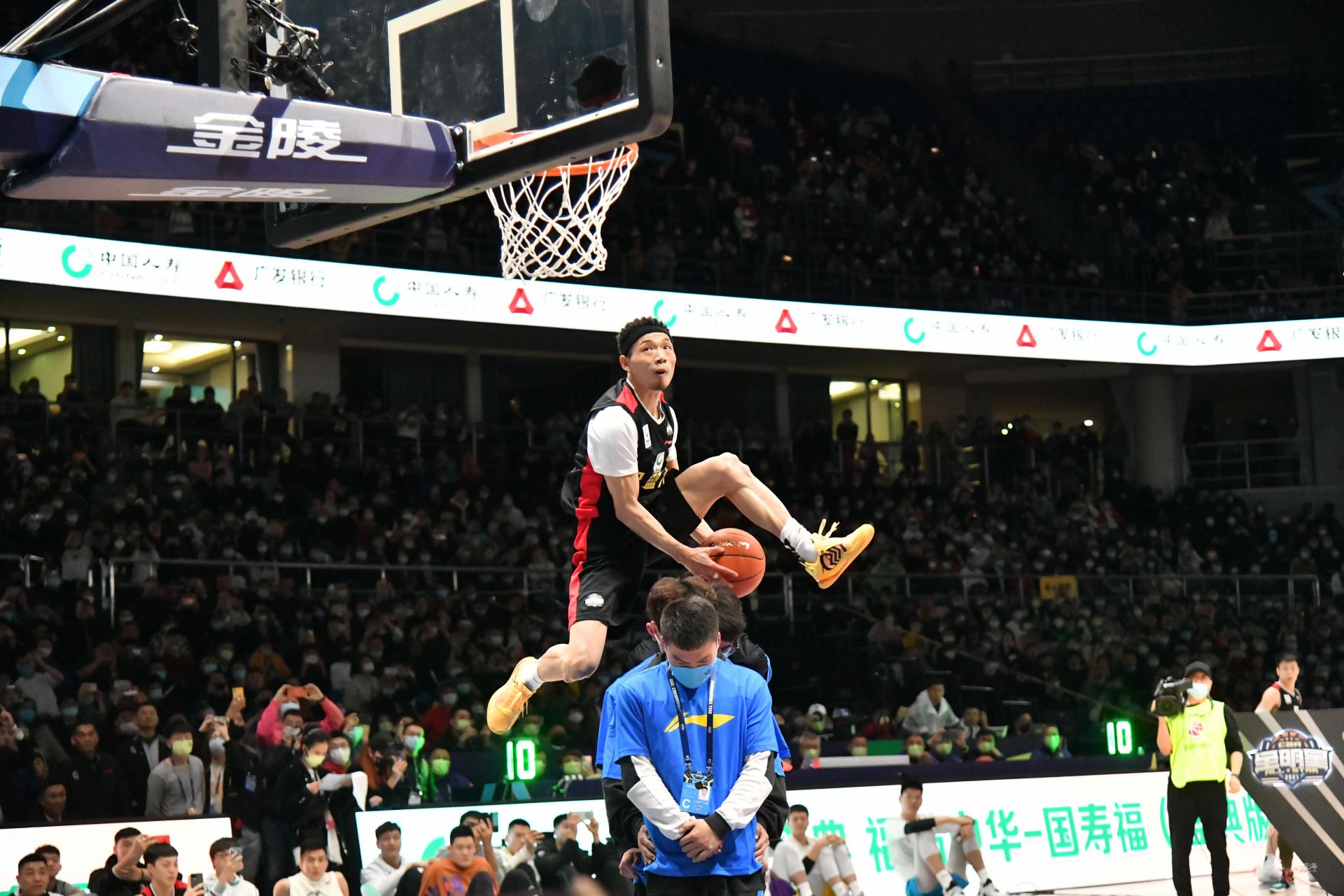 和谷歌更容 和谷歌更容