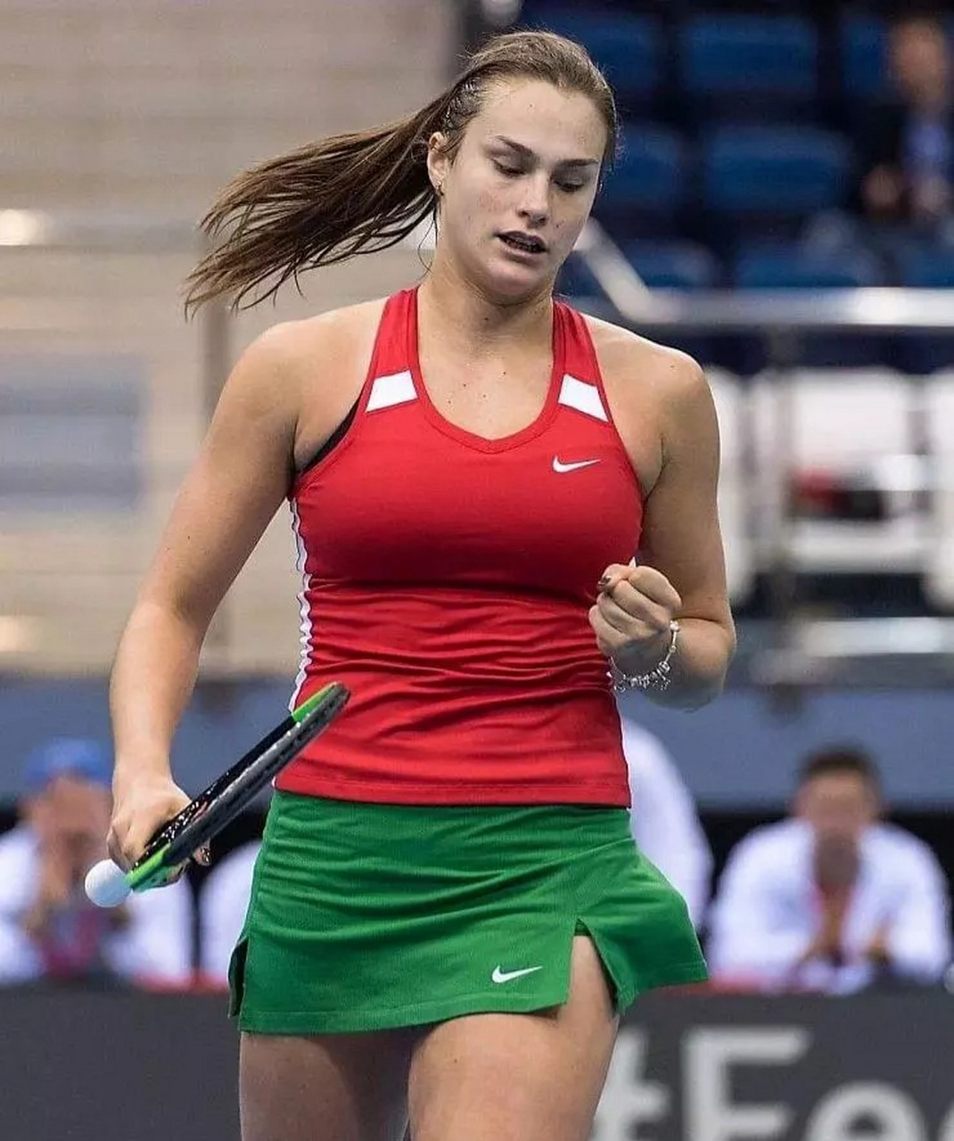 更是临场发 更是临场发