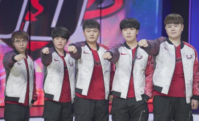 面对经验丰 面对经验丰