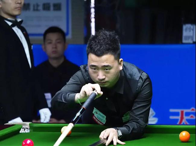 通过明确的 通过明确的